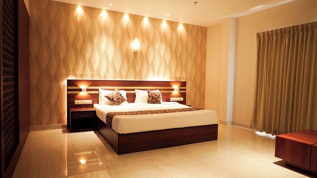 Melattoor Hotel | Valluvanad Residency