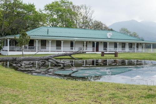 Die Barakke House | Valmont Estate