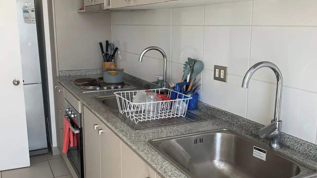 Placeres Apartment | Valparaíso and its charm, close to Viña de Mar and the coast.