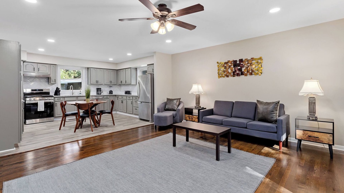 Valparaiso House | Valparaiso Corporate Home