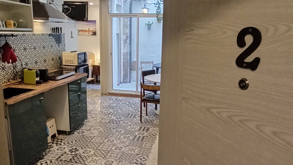 Sant Adria de Besos Apartment | ValueStayBCN Studio with Patio, WiFi, AC, Kitchen, Bathroom, TV, Washing Machine