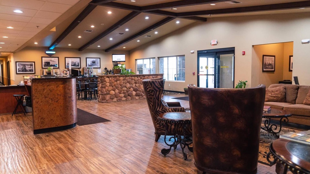 New Town Hotel | Van Hook Territorial Inn