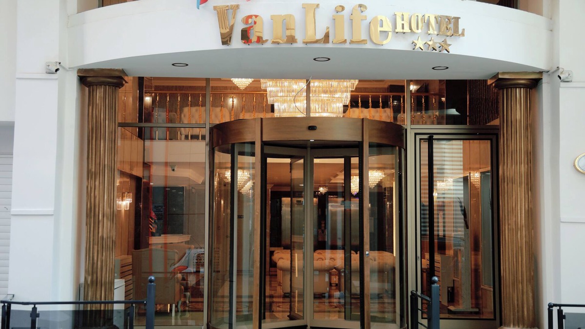 Tusba Hotel | Van Life Hotel