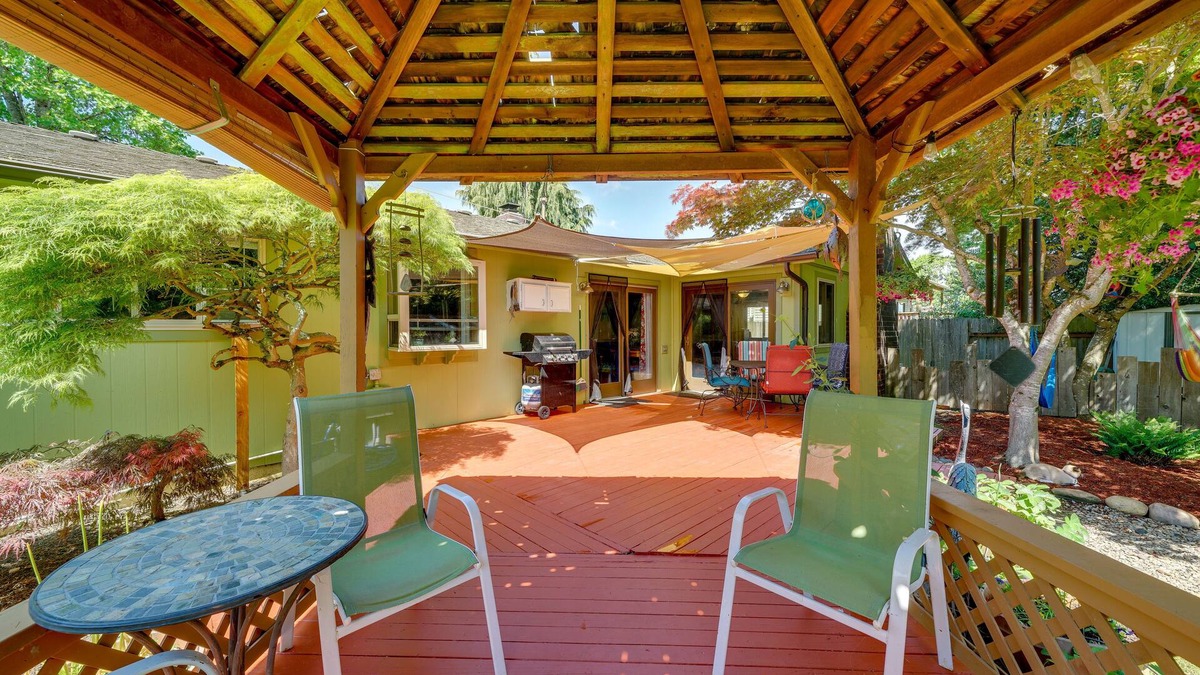 Salmon Creek House | Vancouver Vacation Rental ~ 16 Mi to Portland!