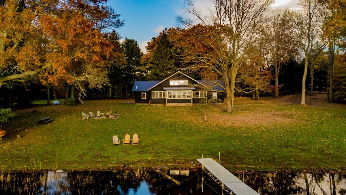 Cleveland House | Vanderkamp NY – Frank Soule Lodge 7 Bedroom Vintage Lakeview Lodge on 850 Acres