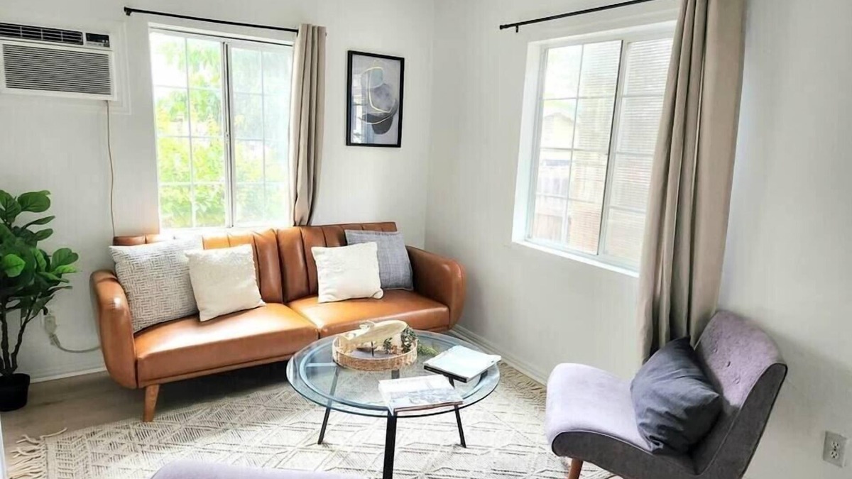 Monrovia House | Vanellie House-Modern cozy home-relaxing backyard