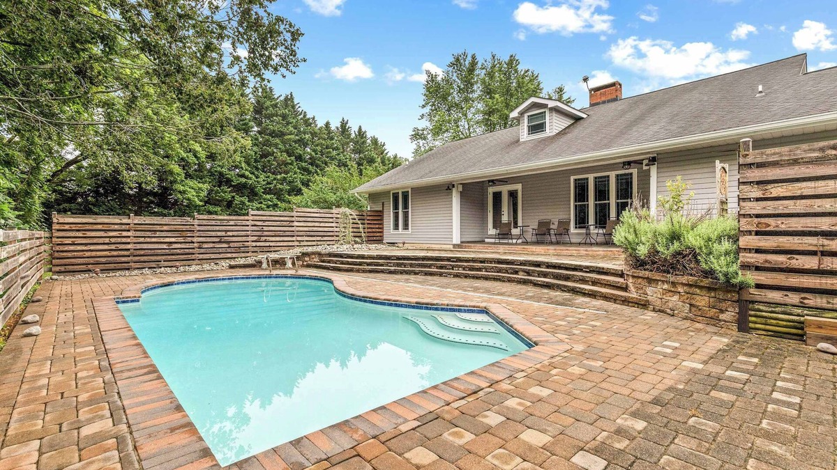 Harwood House | Vanishing Run Retreat with Pool
