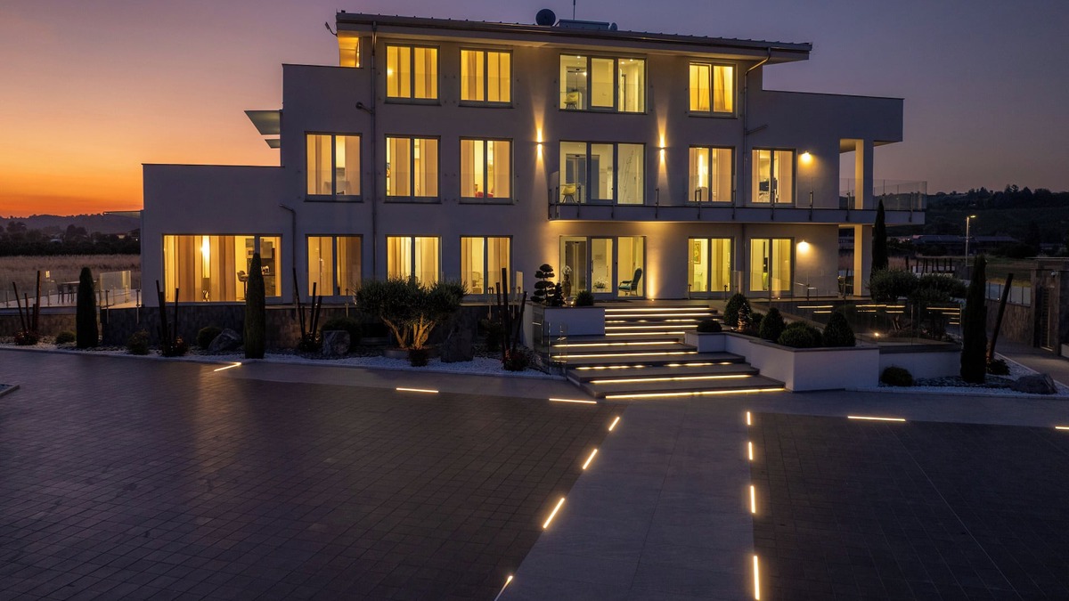 Pollenzo Apartment | Vanity Tail Luxury Apartments - 3