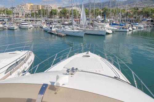 Se Boat Rental | Vass by Holiday Rental Madeira