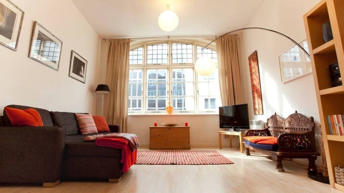 Leeds City Center Apartment | Vassali House · Stylish and Comfortable Apartment