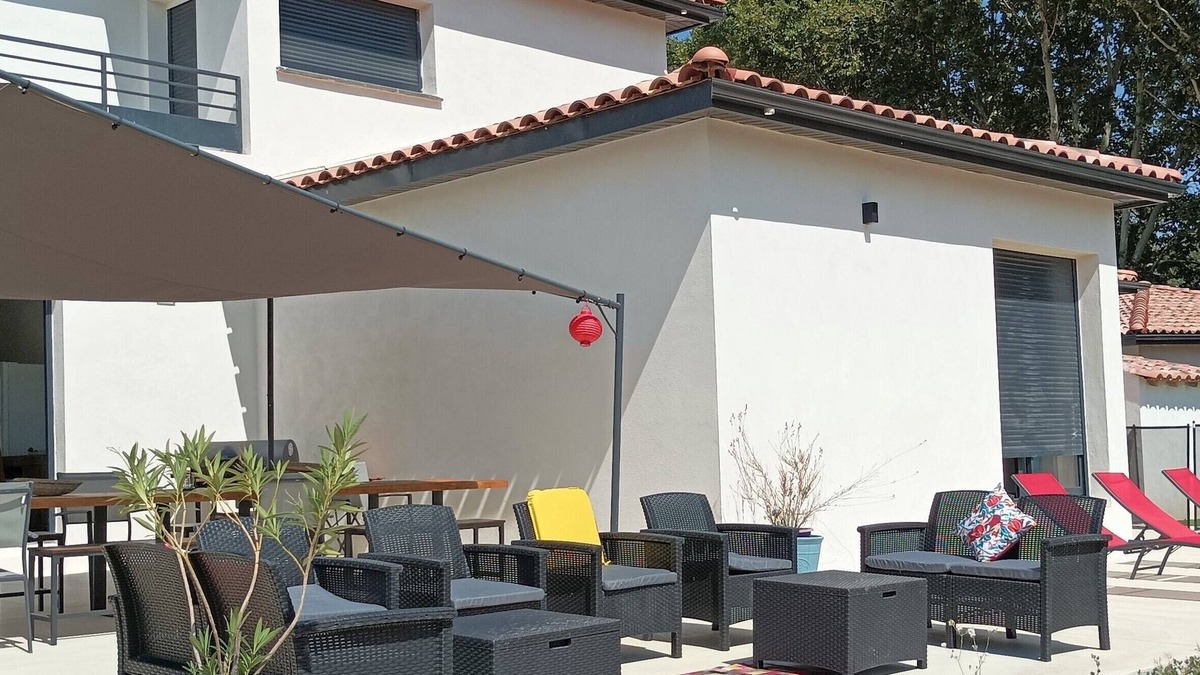 Cournonsec Villa | Vaste Maison Contemporaine Entre Sète et Montpellier