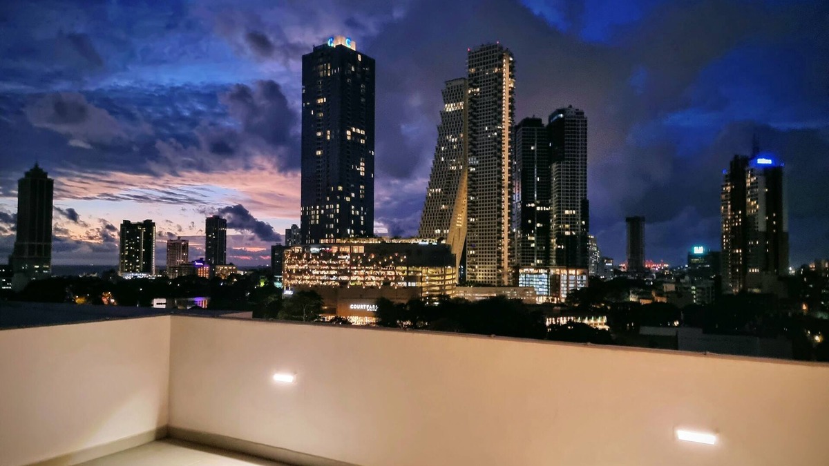 Ibbanwala Apartment | VAUX Park Street