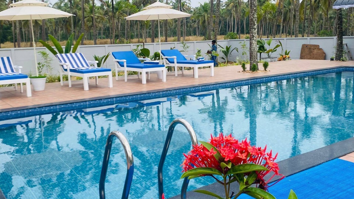 Kodungallur Hotel | Veda5 Ayurveda Living Village