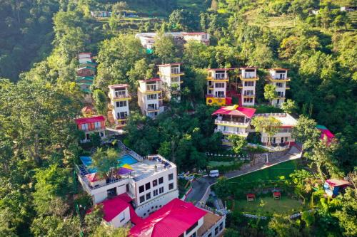 Paliyal Gaon Resort | Veda5 Ayurveda & Yoga Retreat
