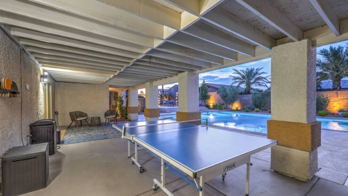 Black Mountain Apartment | ༄ vegas saltwater - Resort Pool, Hot Tub on ½ Acre