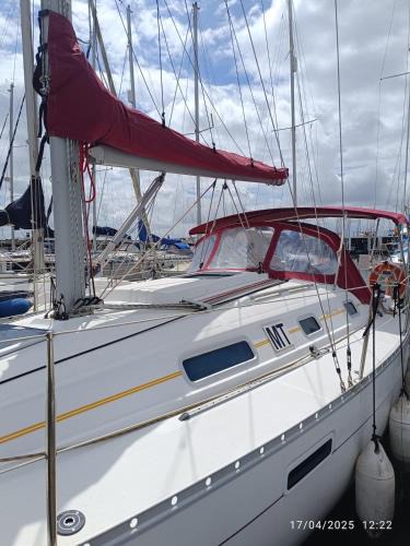 Parque das Nacoes Boat Rental | Veleiro na Marina da Expo