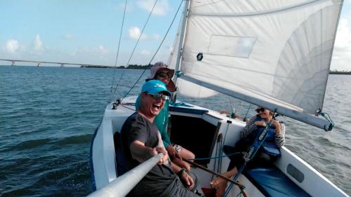 Barra Grande Boat Rental | Veleiro Ventão - Passeio de mini iate