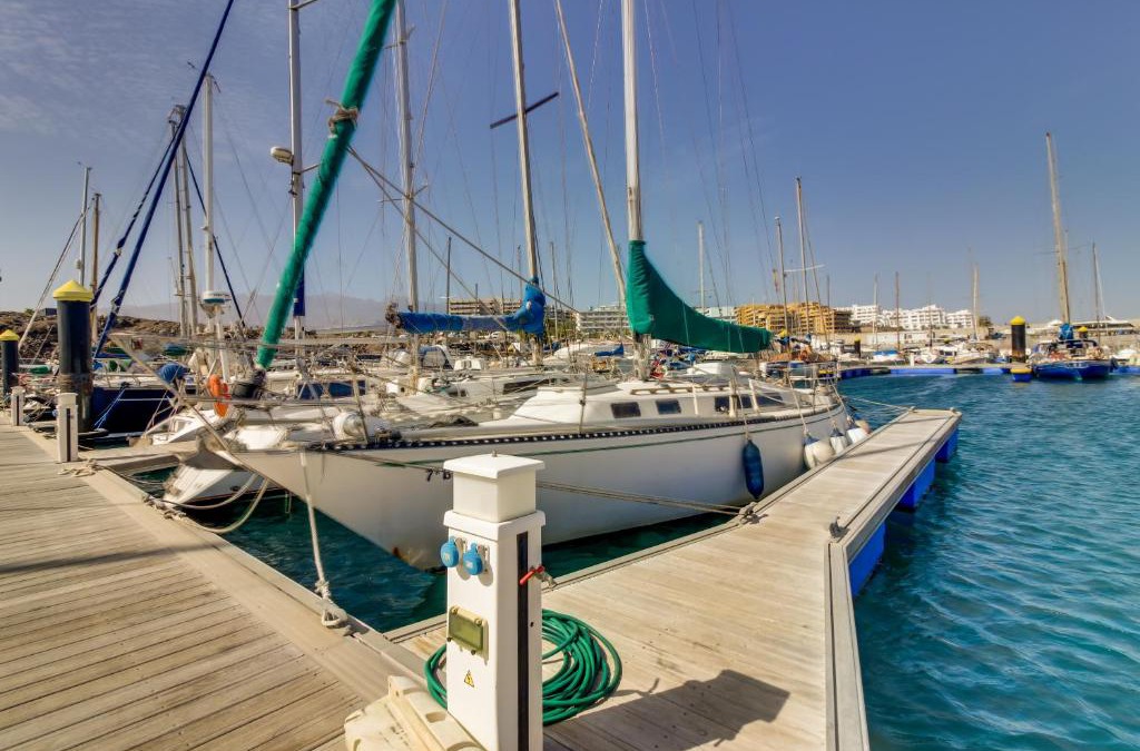 San Miguel de Abona Boat Rental | Velero golf del sur