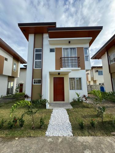 Dauis Apartment | Velmiro Greens dauis Panglao - 3 bedroom apartment unit P1112