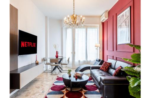 Ticinese Apartment | Velvet House 26 - City Center by InnStay