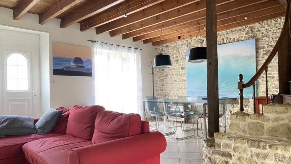 Le Bernard House | Vendée in a charming village, 5 km from the beaches, all home comforts