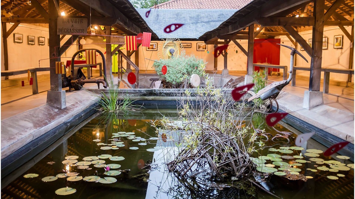Mouchamps Bed & Breakfast | VENDEENNE room - LE PETIT CHATEAU DES CEDRES