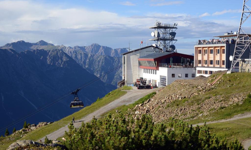 Landeck House | Venet Gipfelhütte