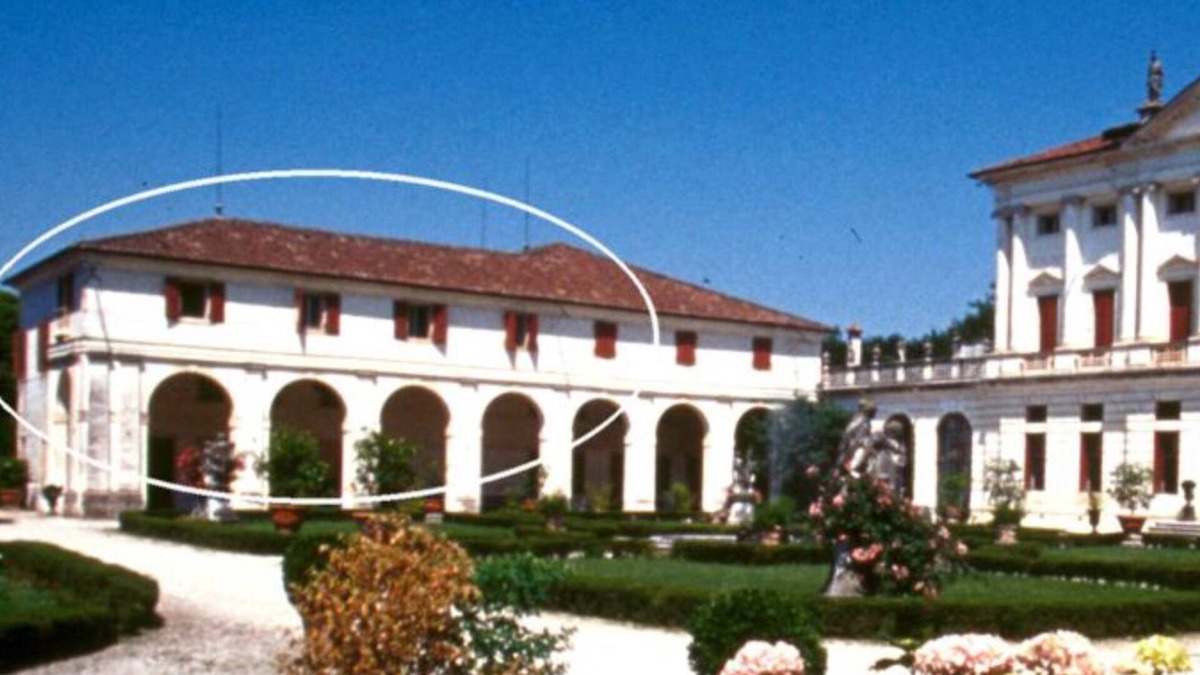 Levada Villa | Venetian villa of 1500 surrounded by a large park with private swimming pool. Strategic position for
