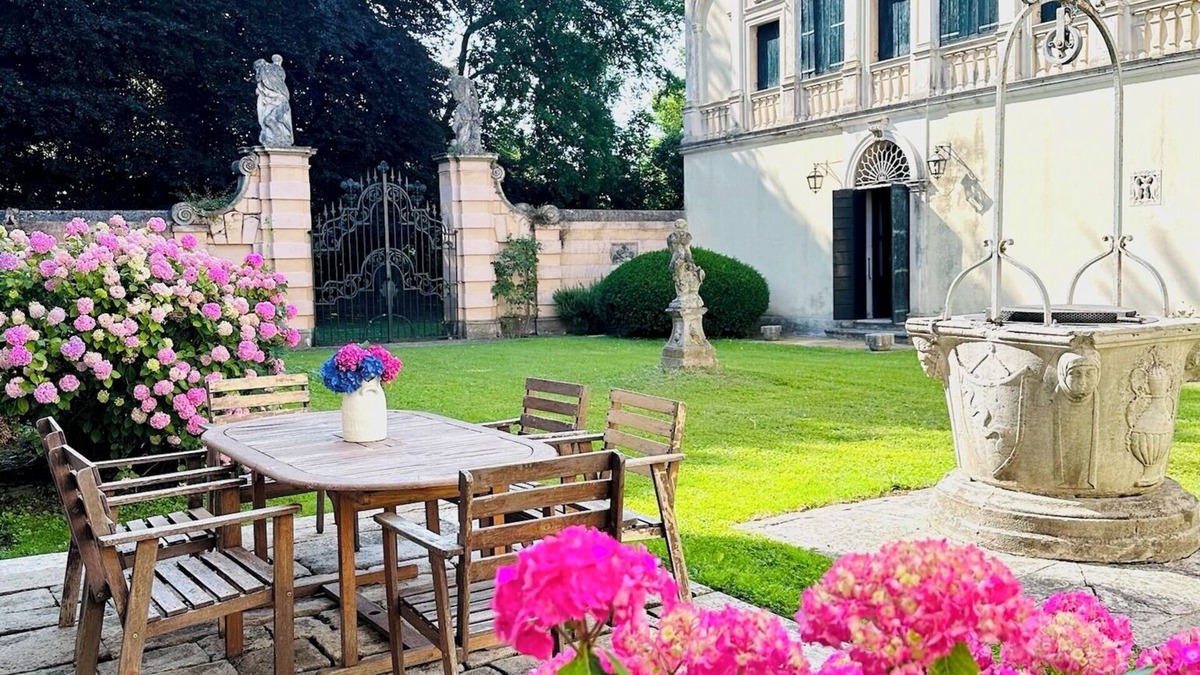 Sant'Agostino Villa | Veneto Villa in a vast Park. A Hidden Gem near Padova and Venice.