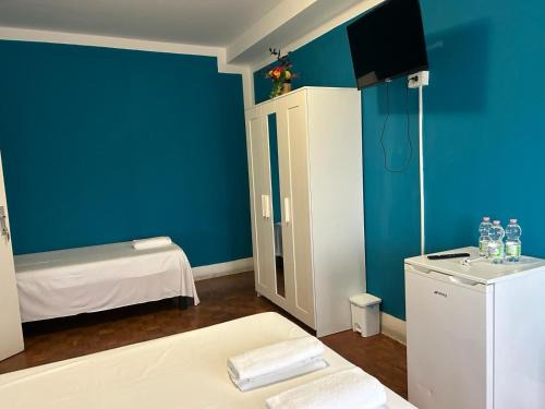 Mestre Apartment | Venice Night 6