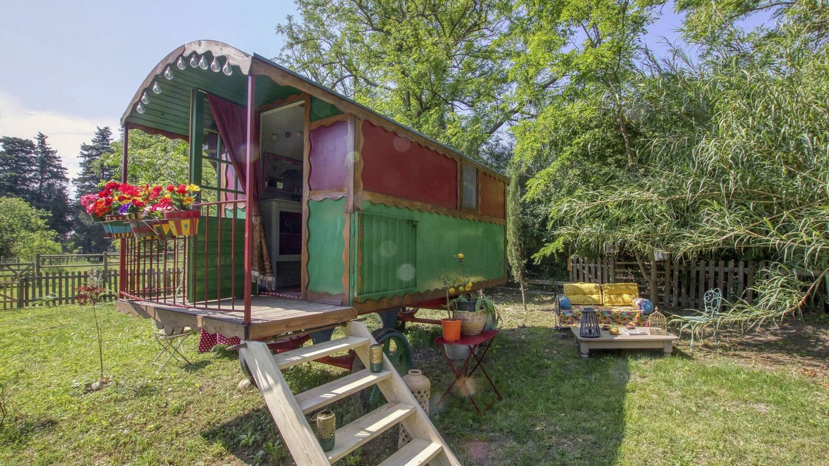 Cabannes House | Vent de Bohème, atypical caravan in Cabannes