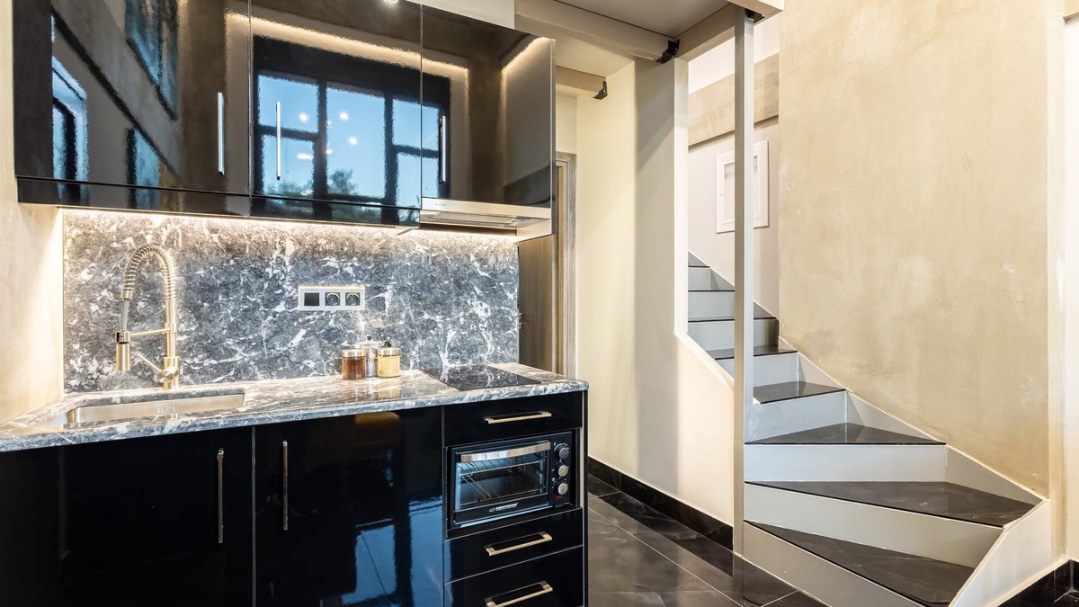 Anatolikos Sinikismos Apartment | Ventiri Lofts - Kalamata Luxury Penthouses
