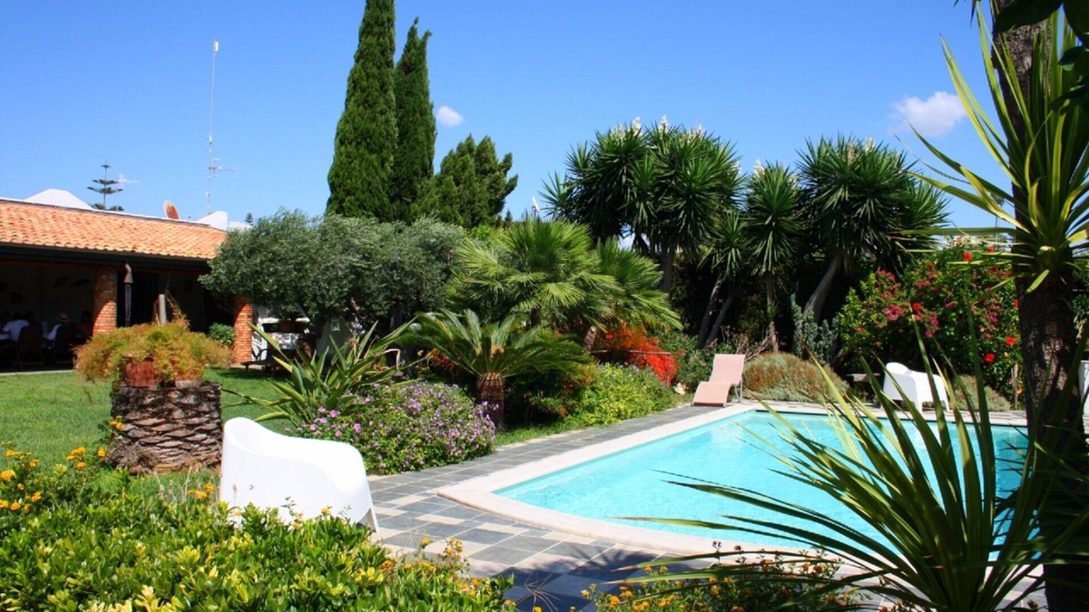 Porto Palo Villa | VENTO DI MARE, Holiday House in Sicily, sleeps 7