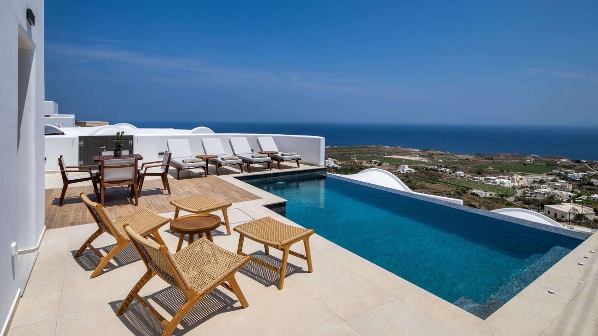 Vourvoulos Hotel | Venus Sunrise Suites & Villas