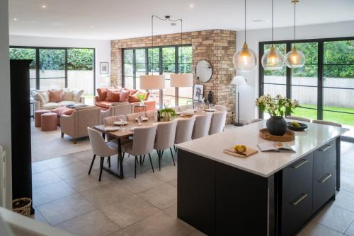 Albourne House | Verdant Rise - Contemporary Country Retreat