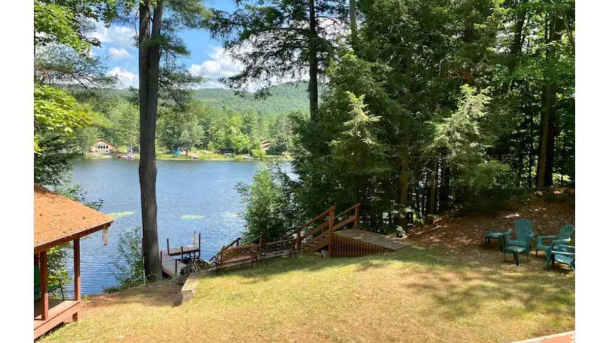 Poultney House | Vermont Lake House