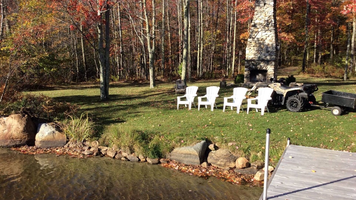 Wallingford Cabin | Vermont Lakefront Paradise