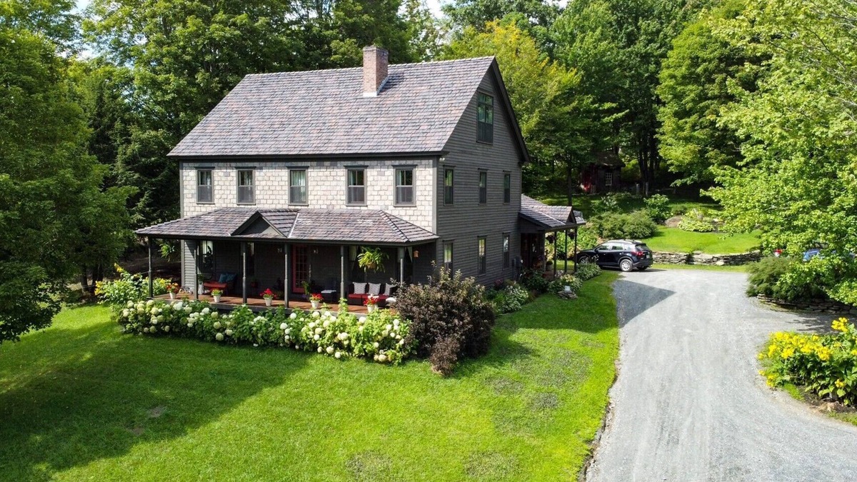Hartland House | Vermont life at Hill Top Gardens