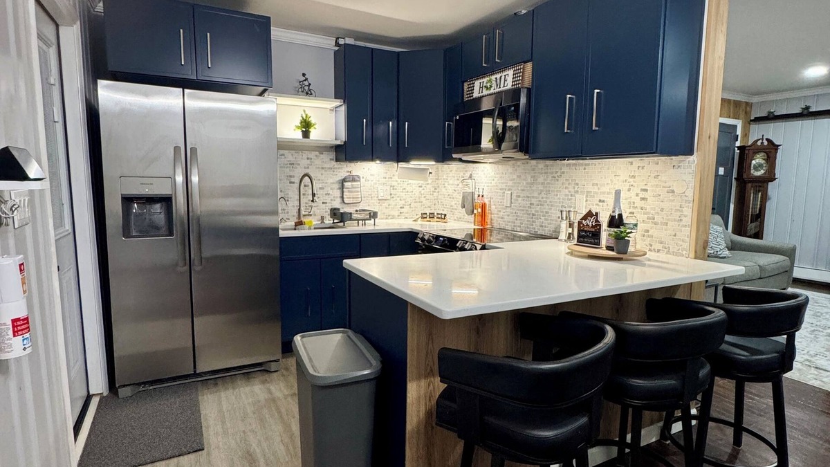 Vernon Valley House | Vernon Cozy 2BD Pet-Friendly Mountain Creek