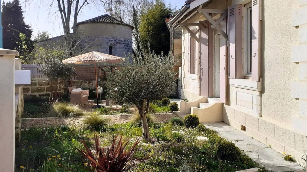 Saint-Seurin-sur-l'Isle House | Vers la Rivière - Yoga gîte