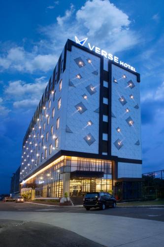 West Cirebon Hotel | Verse Hotel Cirebon