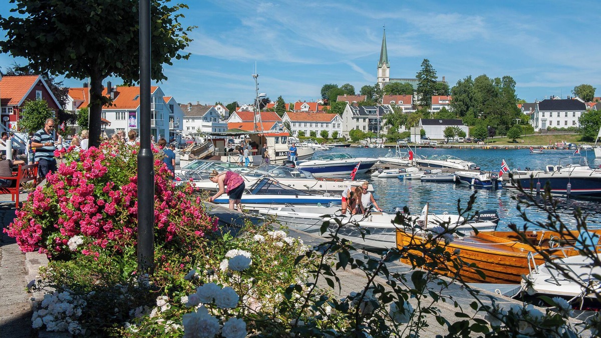 Lillesand Hotel | Vertikalen