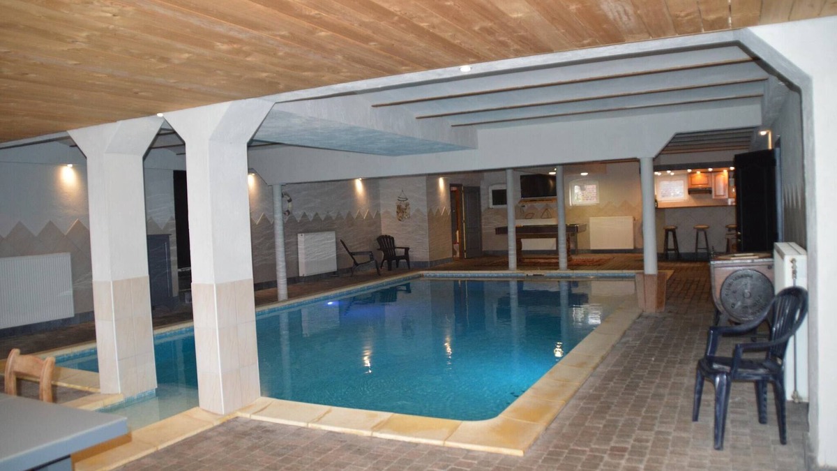 Verviers House | Verviers Villa with Sauna