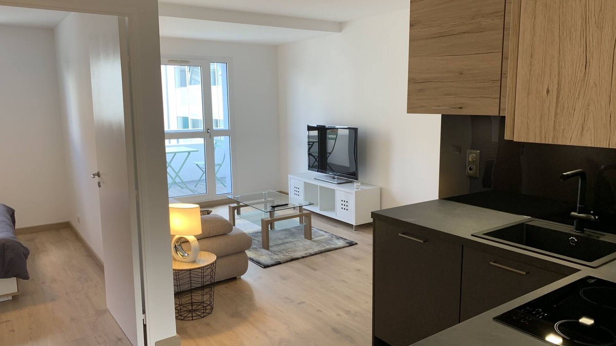 Divonne-les-Bains Apartment | Very attractive, fully-furnished, luxury T2 apartment 5 minutes' walk from the center.