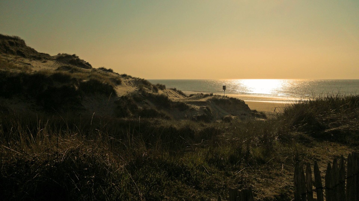 Equihen-Plage Apartment | Very beautiful apartment with new and large terrace and superb seaside view