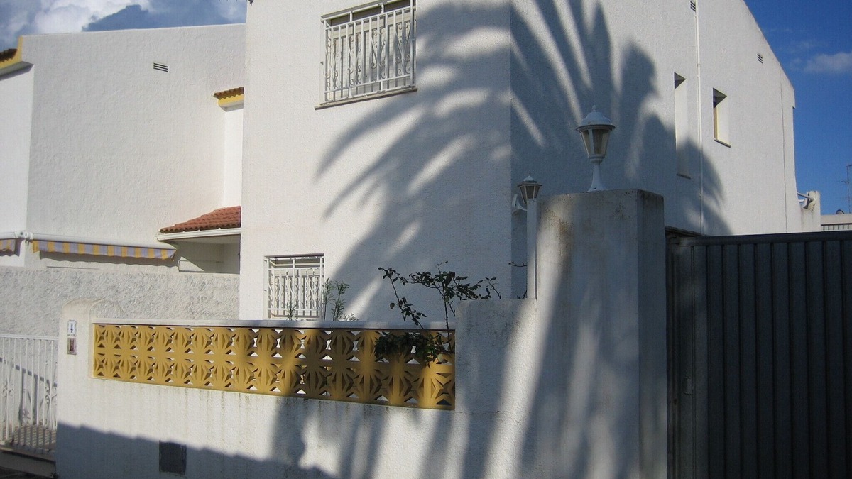 Vinaros House | Very beautiful house next to the beach.