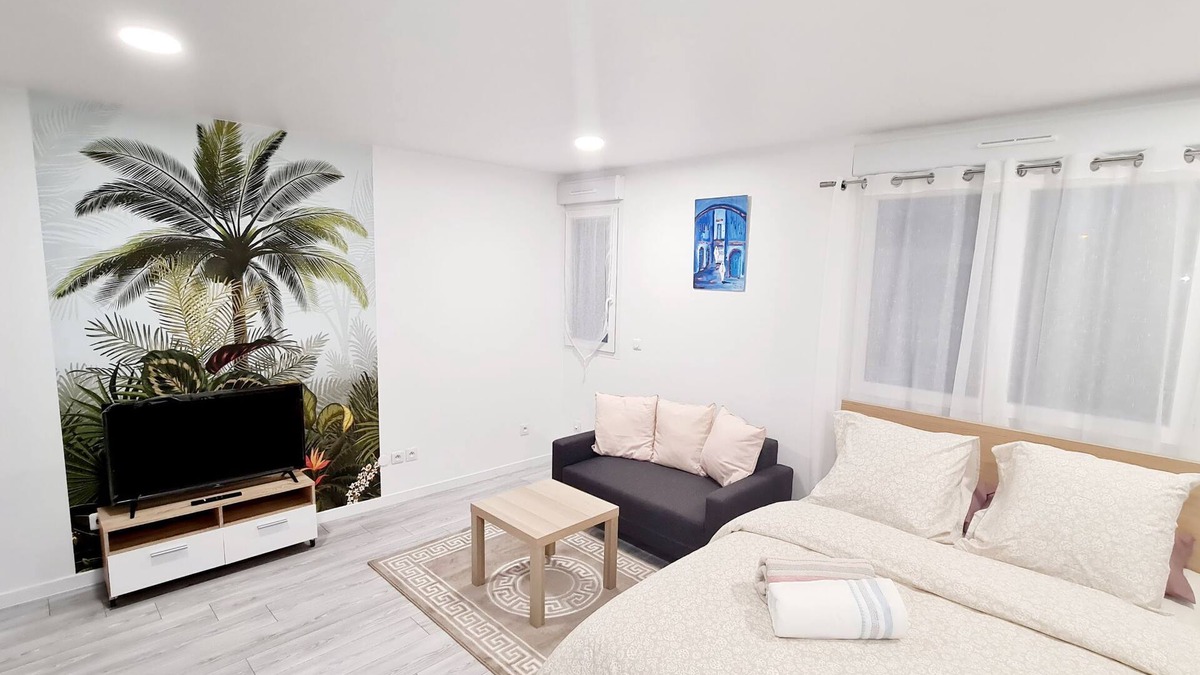 Sevran Apartment | Very bright apartment