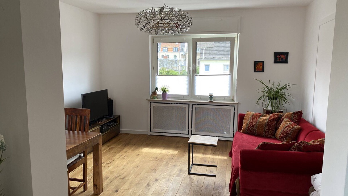 Nippes Apartment | Very bright, central & quiet location in the trendy Nippes