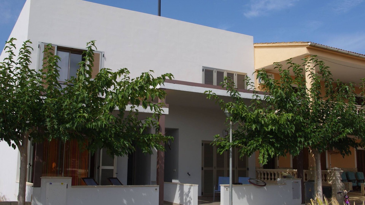 L'Estanyol House | Very bright house with private pool 300m from the sea.