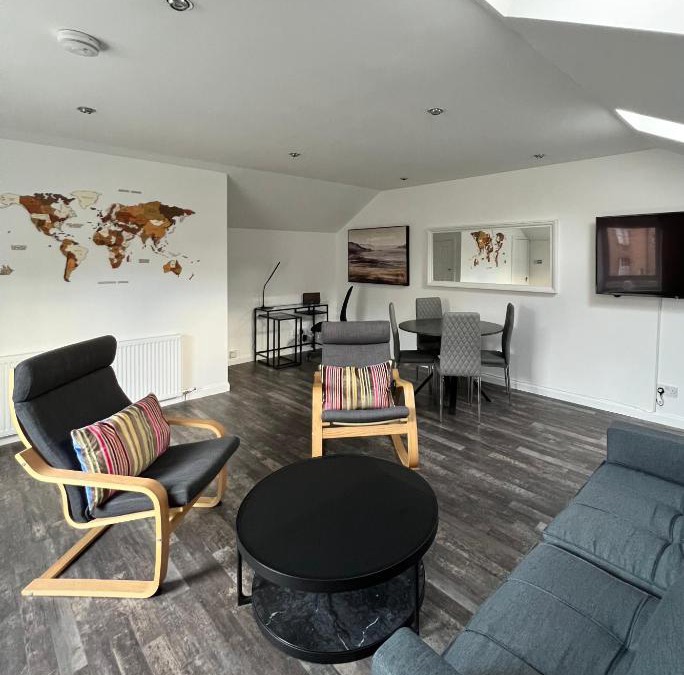 New Town Apartment | Very Central, Charlotte Square, near the Castle